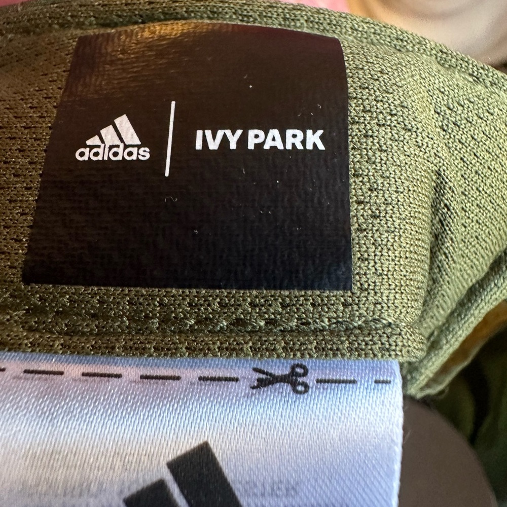 Ivy Park Olive Green Baseball Hat - Picture 7 of 12